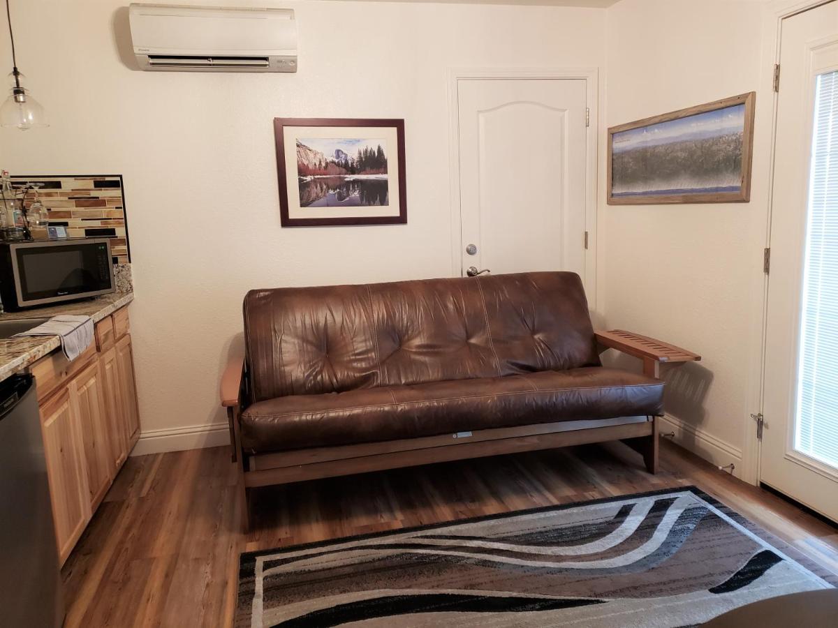 Yosemite Foothill Retreat - Private Guest Suite #2 코어스골드 외부 사진